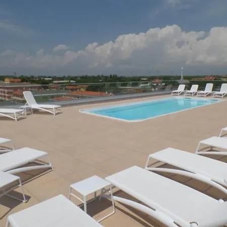 Apartment Tranquil Getaway Wit Terraces And A Pool Bibione