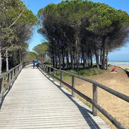 Tranquil Getaway Wit Terraces And A Pool Bibione